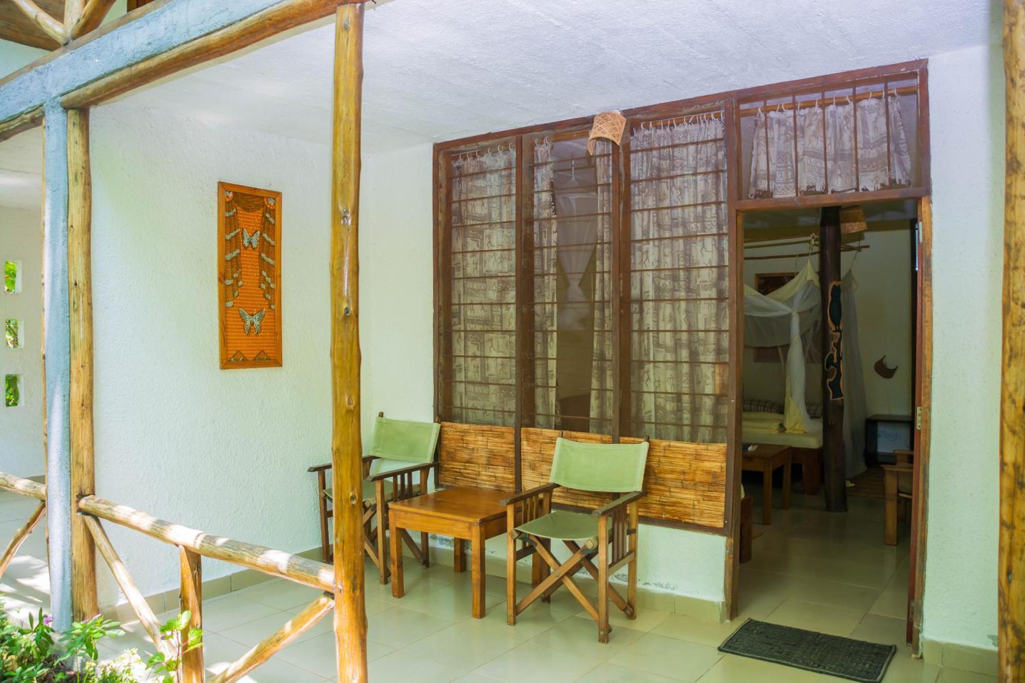 Meru Mbega Lodge Usa River Ngoại thất bức ảnh